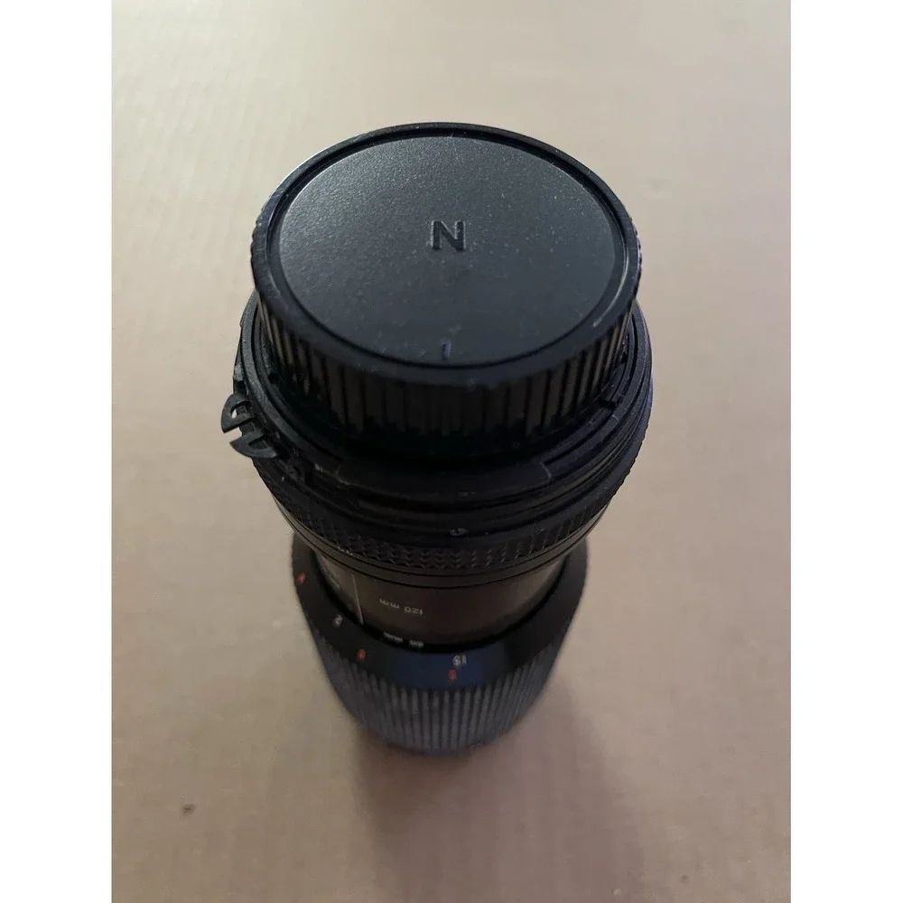 Vintage Komuranon 820 Zoom Lens‎ – 80–200mm f/4.5-Nikon AI Mount-Made in Japan